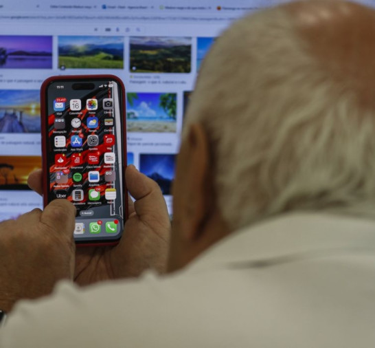 Organização lança no Brasil movimento Um Dia sem Internet