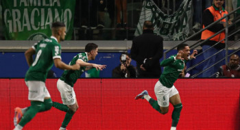 Palmeiras volta a derrotar o River e chega à semifinal da Libertadores