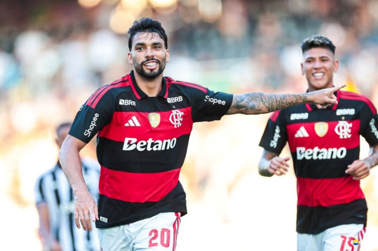 Paquetá desencanta, Flamengo vence Botafogo e vai à semi do Carioca