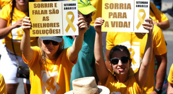 Pediatras alertam para aumento de autoagressão entre adolescentes