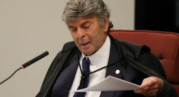 Pedido de destaque de Fux adia julgamento sobre privatização da Sabesp