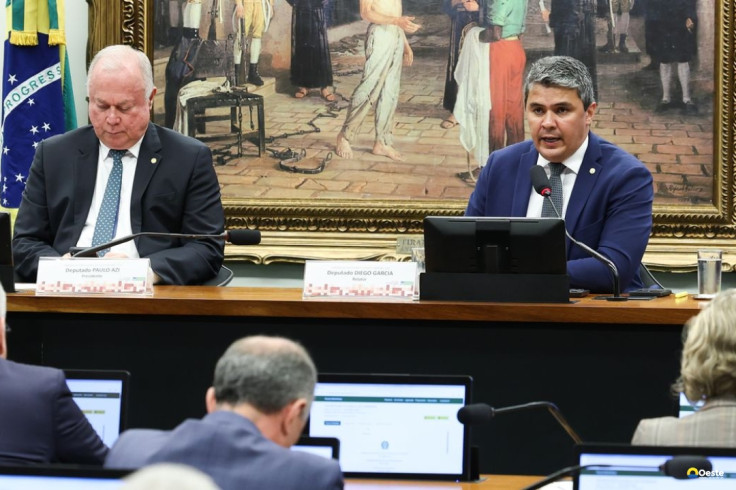 Pedido de vista adia votação de parecer sobre mandato de Zambelli