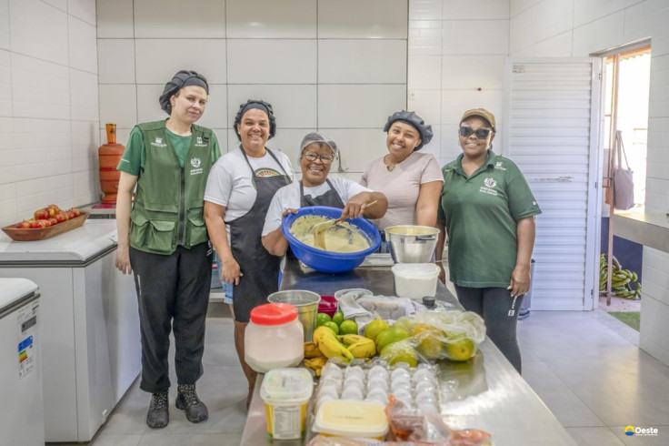 Peixe antes desprezado melhora renda de mulheres da pesca no Rio