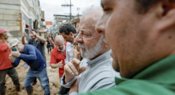 Perdas materiais serão recuperadas, diz Lula em visita a Minas Gerais