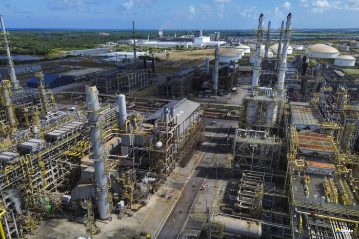 Petrobras reajusta preço do diesel em R$ 0,38 por litro