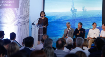 Petrobras suspendeu leilão de combustíveis para reavaliar estoques