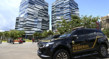PF mira empresário suspeito de intimidar jornalistas no caso Master