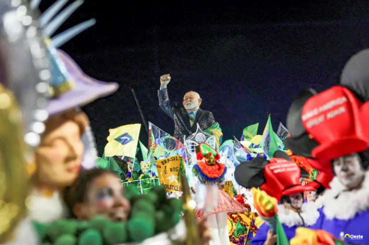 PGE: desfile de carnaval sobre Lula não foi propaganda antecipada