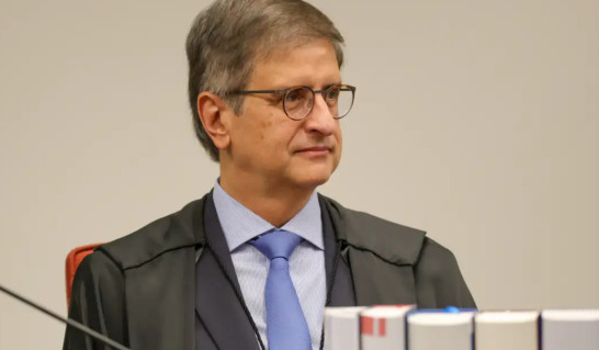 PGR defende manutenção da prisão domiciliar concedida a Bolsonaro