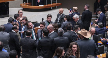 PL da Dosimetria beneficia criminosos comuns, dizem especialistas