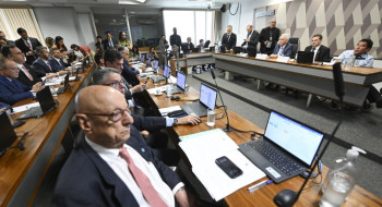 PL da Dosimetria: CCJ reduz para quatro horas prazo de pedido de vista
