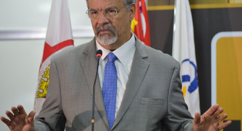 Políticos de todos os espectros homenageiam Raul Jungmann, morto ontem