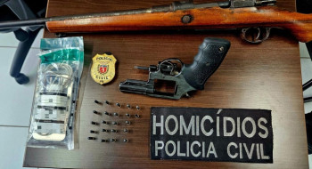 PR: Policiais são presos suspeitos de roubo de R$ 15 milhões em joias