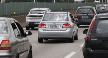 Prefeitura de São Paulo suspende rodízio de carros neste fim de ano