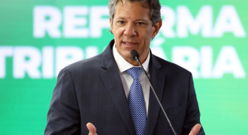 Problema da dívida pública está nos juros, não no déficit, diz Haddad