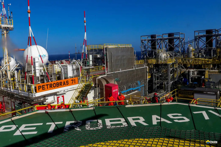 Produção de petróleo e gás atinge 4,921 milhões de barris em novembro