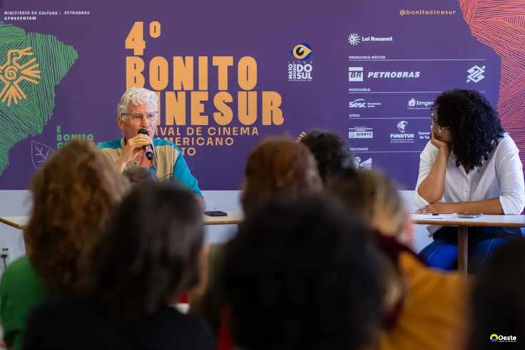 Projeto Vídeo nas Aldeias alerta para risco de perder acervo