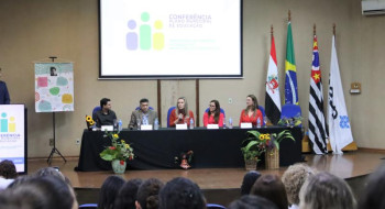 Prudente avalia Plano Municipal de Educação e inicia construção de novas diretrizes