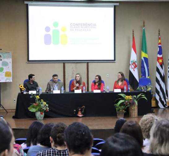 Prudente avalia Plano Municipal de Educação e inicia construção de novas diretrizes