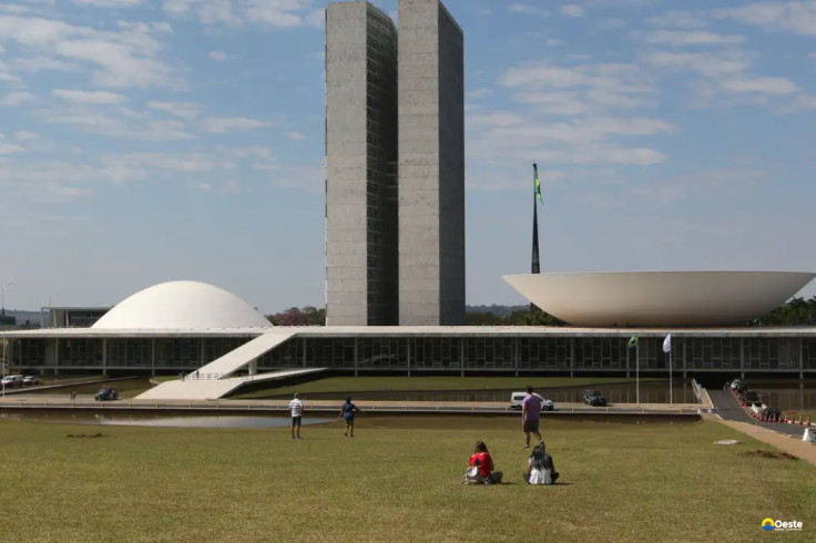 Quatro bancadas da Câmara acionam STF contra PL da Dosimetria
