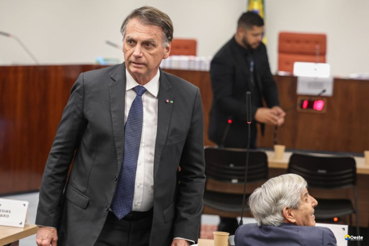Recurso de Bolsonaro cita cerceamento de defesa e pede revisão da pena