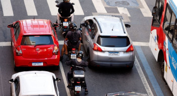 Regras para ciclomotores começam a valer nesta quinta; saiba mais
