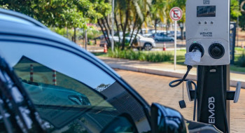 Rio prevê ampliar rede pública de recarga para veículos elétricos