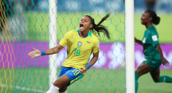 Seleção brasileira goleia Zâmbia por 6 a 1 no Fifa Series