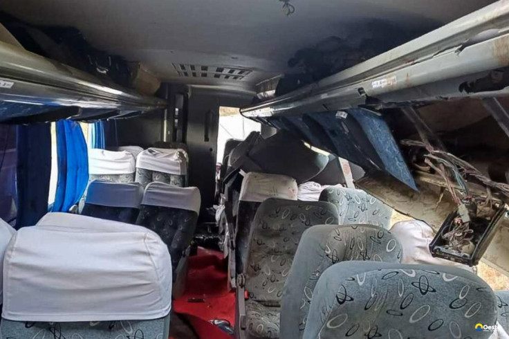 Sobe para 17 número de mortos por acidente com ônibus em Pernambuco