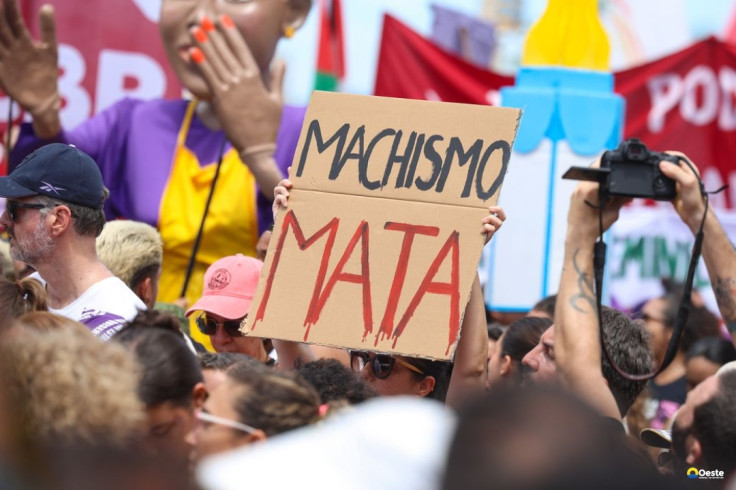 Sobrecarga doméstica expõe mulheres à violência, dizem especialistas