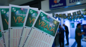 Sorteadas as seis dezenas da Mega da Virada: 09-13- 21-32-33-59