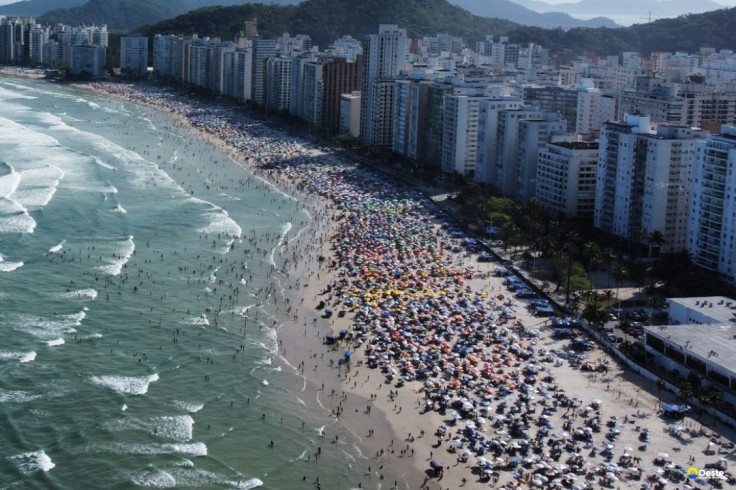 SP: Defesa Civil emite alerta extremo de temporal no Guarujá
