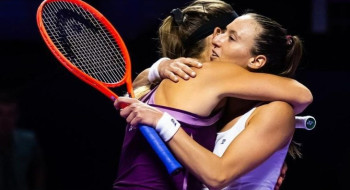 Stefani garante Brasil pela 1ª vez em decisão feminina do WTA Finals