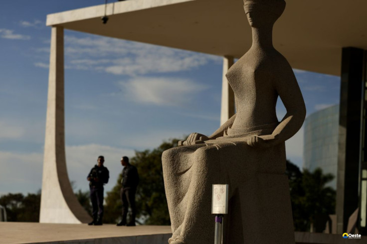 STF adia conclusão de julgamento sobre sigilo de buscas na internet