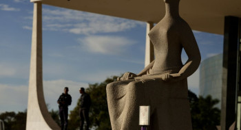 STF determina execução das penas de Bolsonaro e mais réus do Núcleo 1