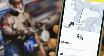 STF mantém suspensão de lei que regulamenta mototáxi em SP