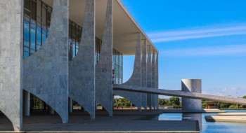 Tarifaço: em artigo no Washington Post, Lula critica postura dos EUA