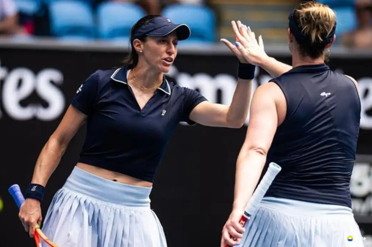 Tênis: parceria de Luisa Stefani vai para as oitavas de final em Dubai