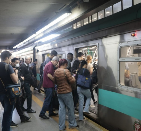 Termina a greve nas linhas de trens em São Paulo