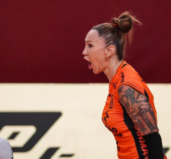 Tifanny se pronuncia após regra que veta trans no vôlei: 