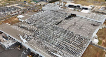 Toyota suspende produção no país após chuva destruir fábrica em SP