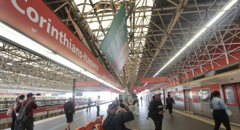 Trabalhadores da CPTM realizam assembleia sobre continuidade da greve