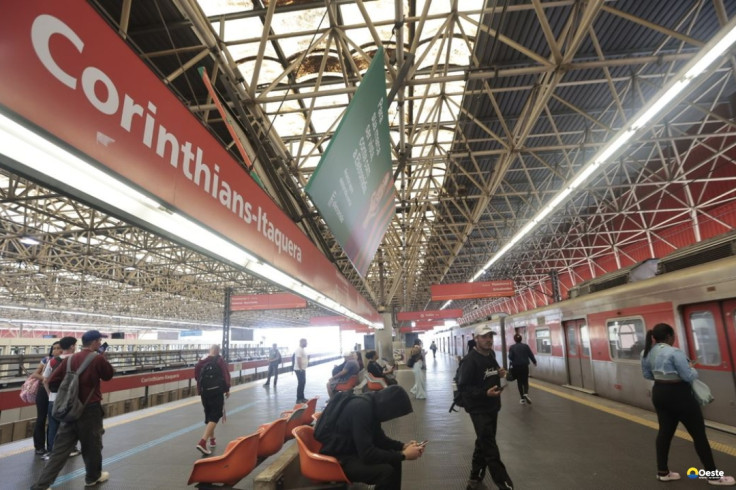 Trabalhadores da CPTM realizam assembleia sobre continuidade da greve