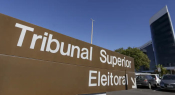 TSE retoma julgamento que pode cassar governador de Roraima