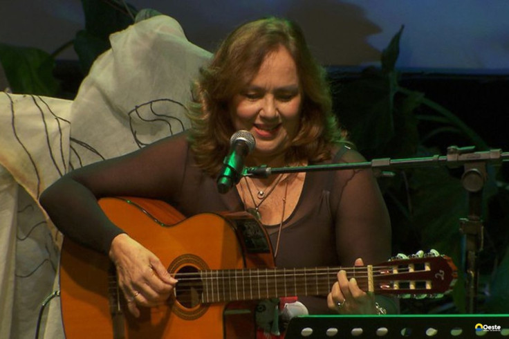 TV Brasil: Jane Duboc celebra a Bossa Nova no programa Cena Musical