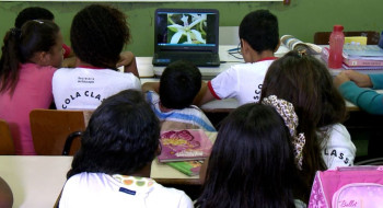 TV Brasil: racismo na escola é tema do Caminhos da Reportagem