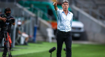 Vasco anuncia acerto com o técnico Renato Gaúcho