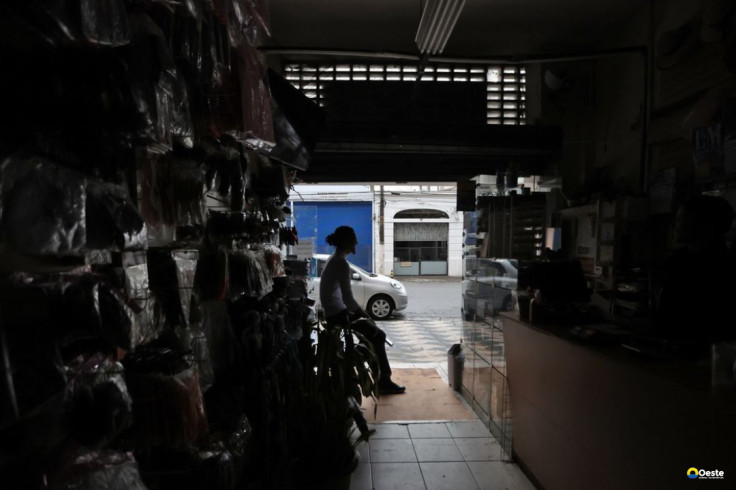 Vendavais, quedas de árvores e desabamentos deixam 8 feridos em SP