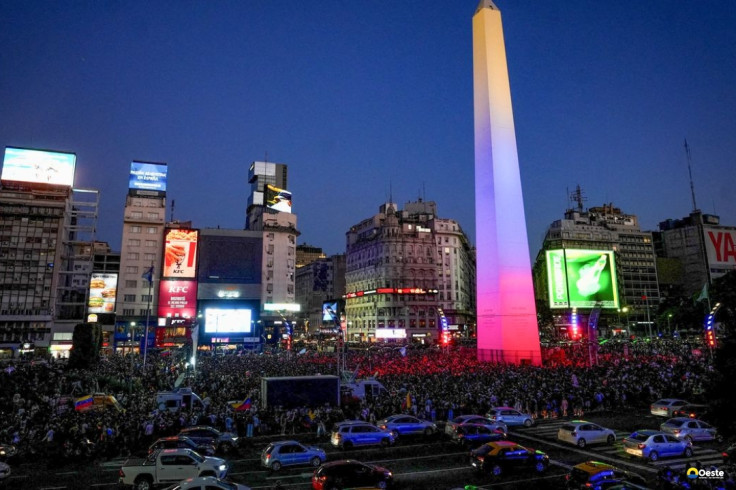 Venezuelanos no exterior reagem a ataque dos EUA e queda de Maduro