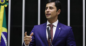 Vice-presidente da CPMI do INSS acusa deputado maranhense de ameaça